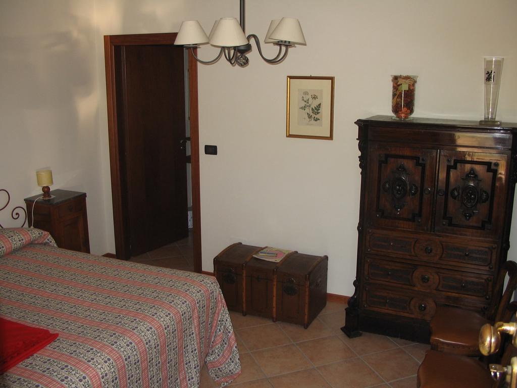 Agriturismo Il Ciabot Barolo Exterior photo