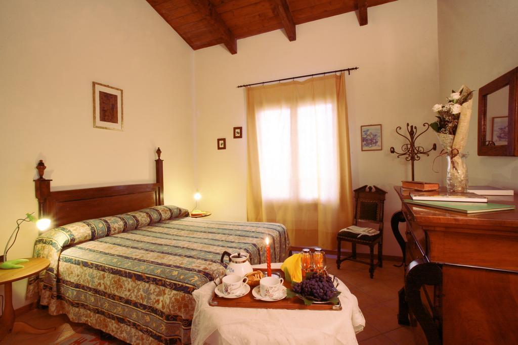 Agriturismo Il Ciabot Barolo Exterior photo